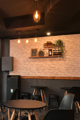 Abhii Restaurant Dining Area